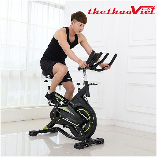 Tập thể dục với xe đạp
